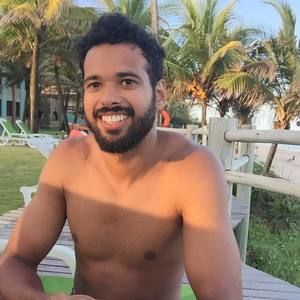 Meet your Posher, Alexandre